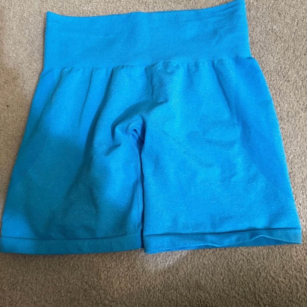 NVGTN Caribbean contour seamless shorts